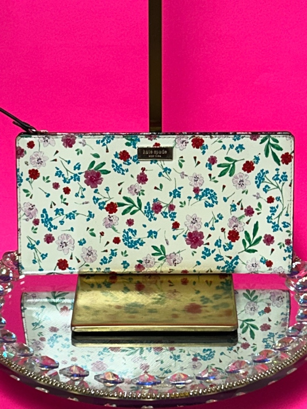 kate spade N. Y. Floral Zip Around Wallet w/Multicolor Bloom Approx. 8.5 x 4